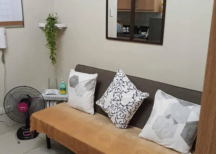 Ardent 1br Front Of Mall Of Pasay *
